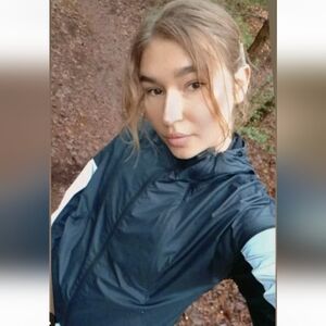 Nike Run Division Flash Jacket Good Condition! Size M Women's retail $175